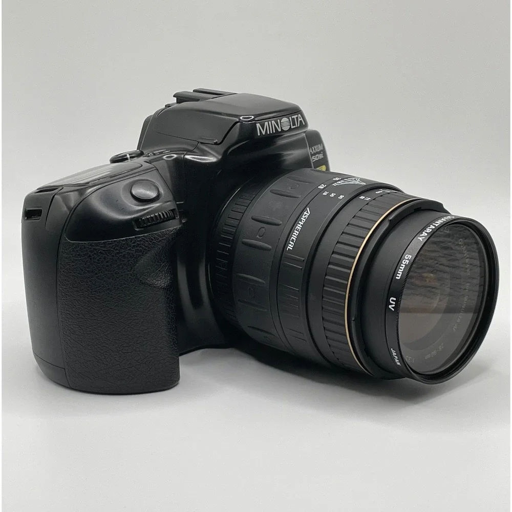 Minolta Maxxum 450si Panorama Date 35mm SLR Camera with 28-90mm Quantaray Lens